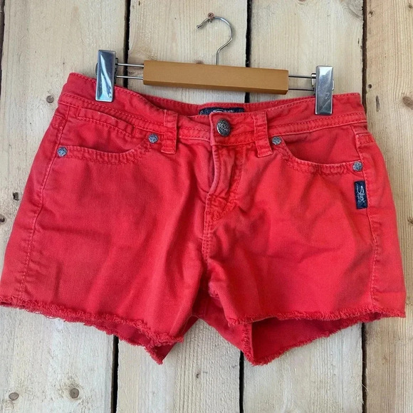 Silver Toni Flap  Shorts - Picture 1 of 6